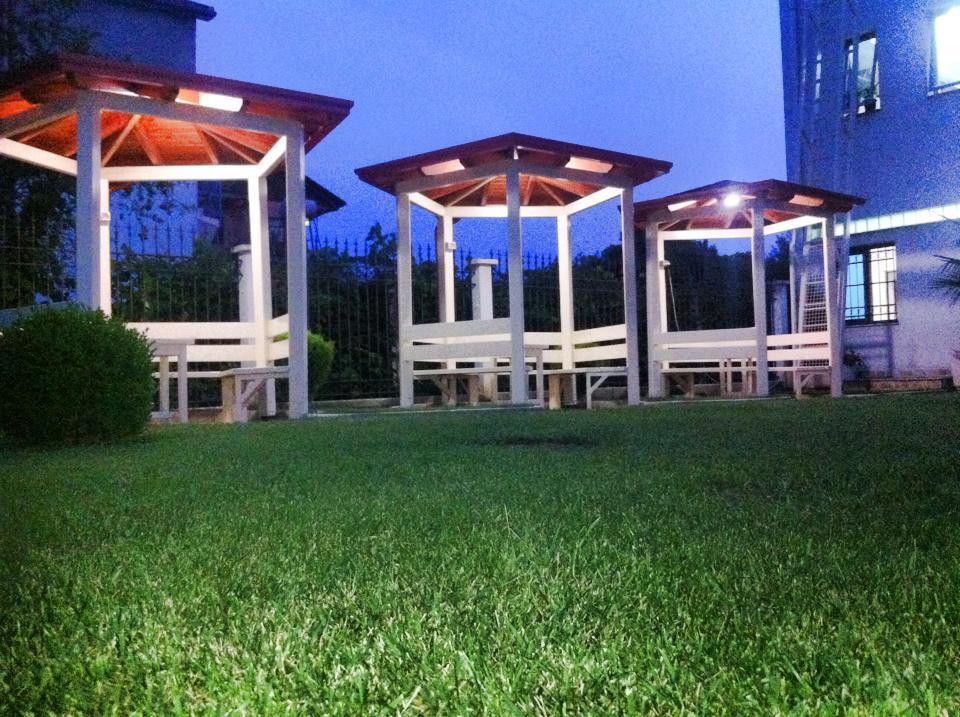 Shëngjin Hotel Alba מראה חיצוני תמונה